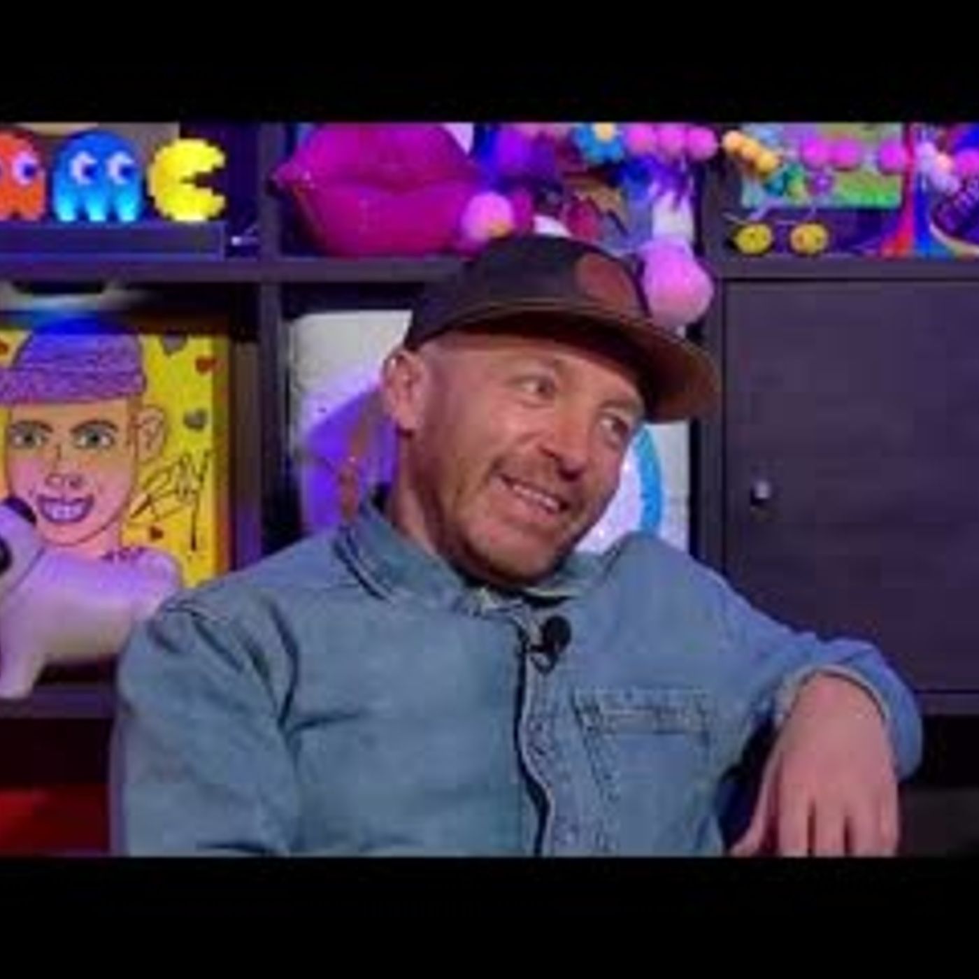 That's A Big Egg! - Chewing The Cud - S06E15 episode artwork