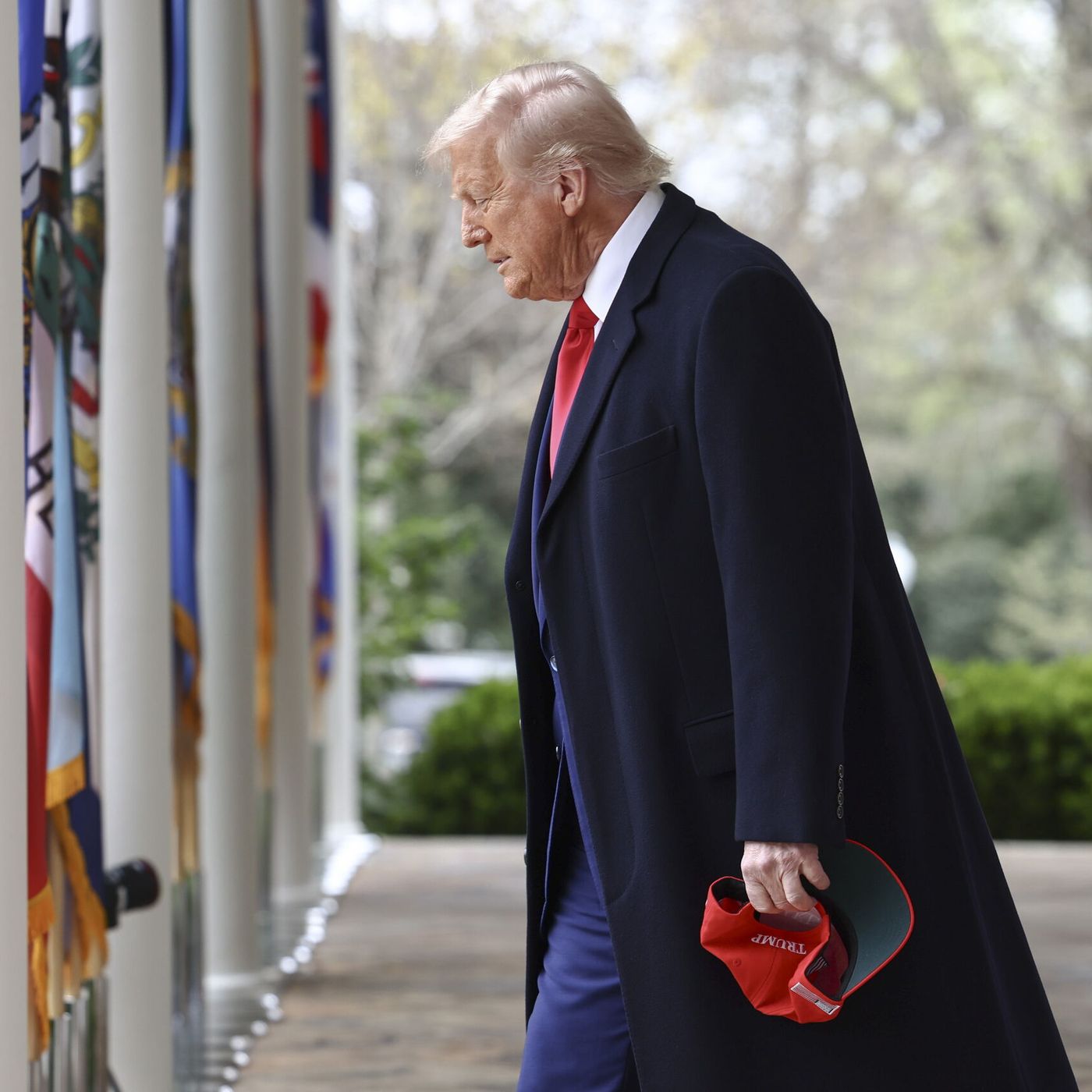 Prensa económica: Trump pone en peligro la estabilidad de una economía de más 9 billones