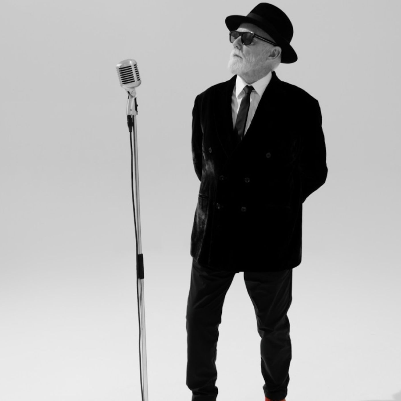 Queen’s Roger Taylor Debuts Romantic Single ‘I See You Now’ episode artwork