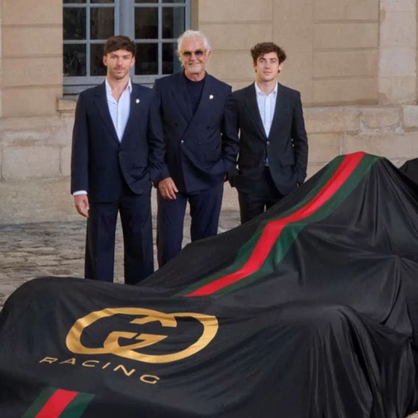Grife na Pista: Alpine vira Gucci em 2027 e Bottas balança na Cadillac episode artwork