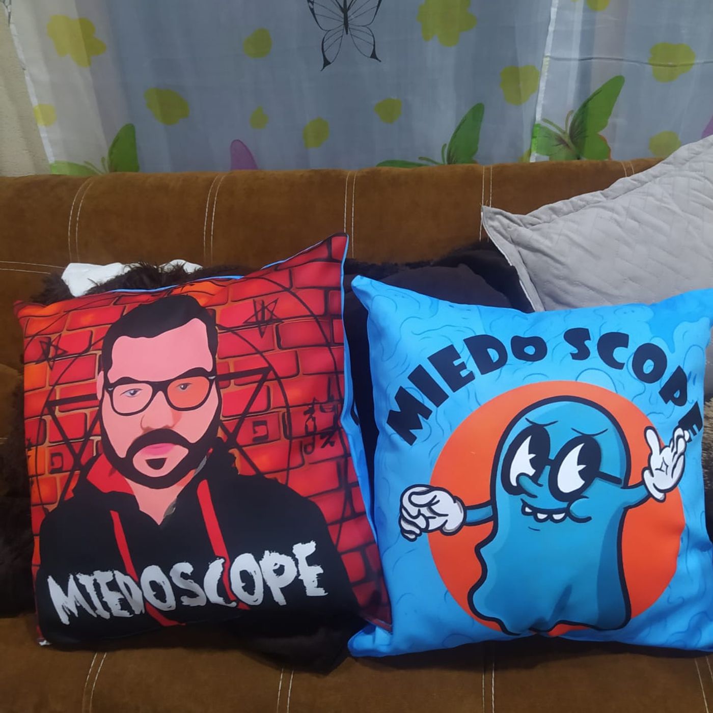 Historias de Miedo Agosto 7 de 2024 UN HOYO EN LA CASA EMBRUJADA