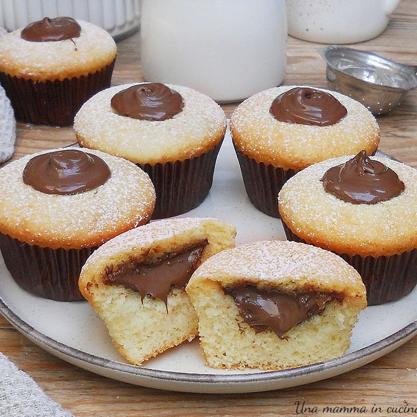 Muffin alla Nutella morbidissimi con cuore cremoso