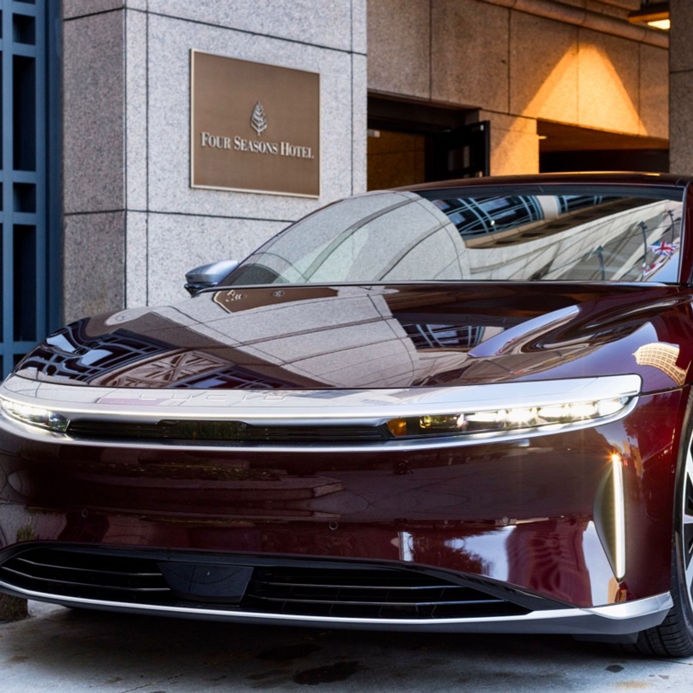 Episode 2104 - Lucid Air x Four Seasons Atlanta: A Sustainable Partnership