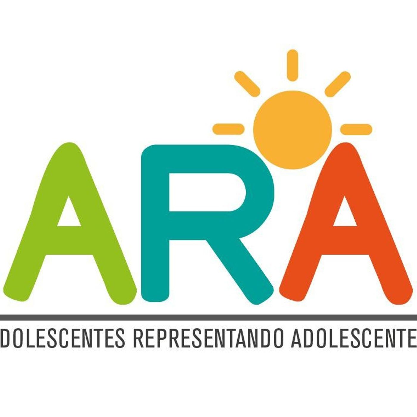 Adolescentes Representando Adolescentes