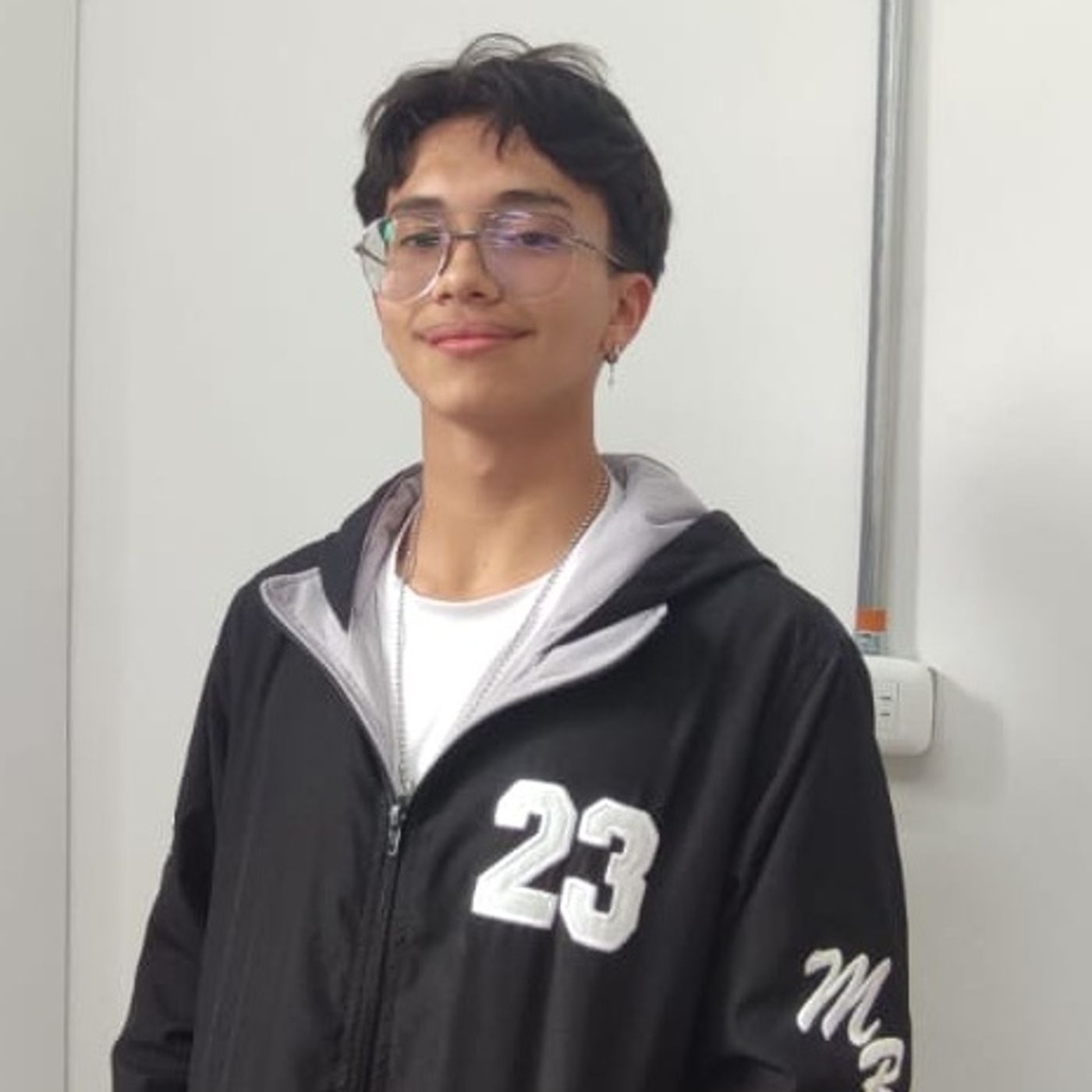 Jhojan Mora estudiante de grado once del colegio Manuela Beltrán episode artwork
