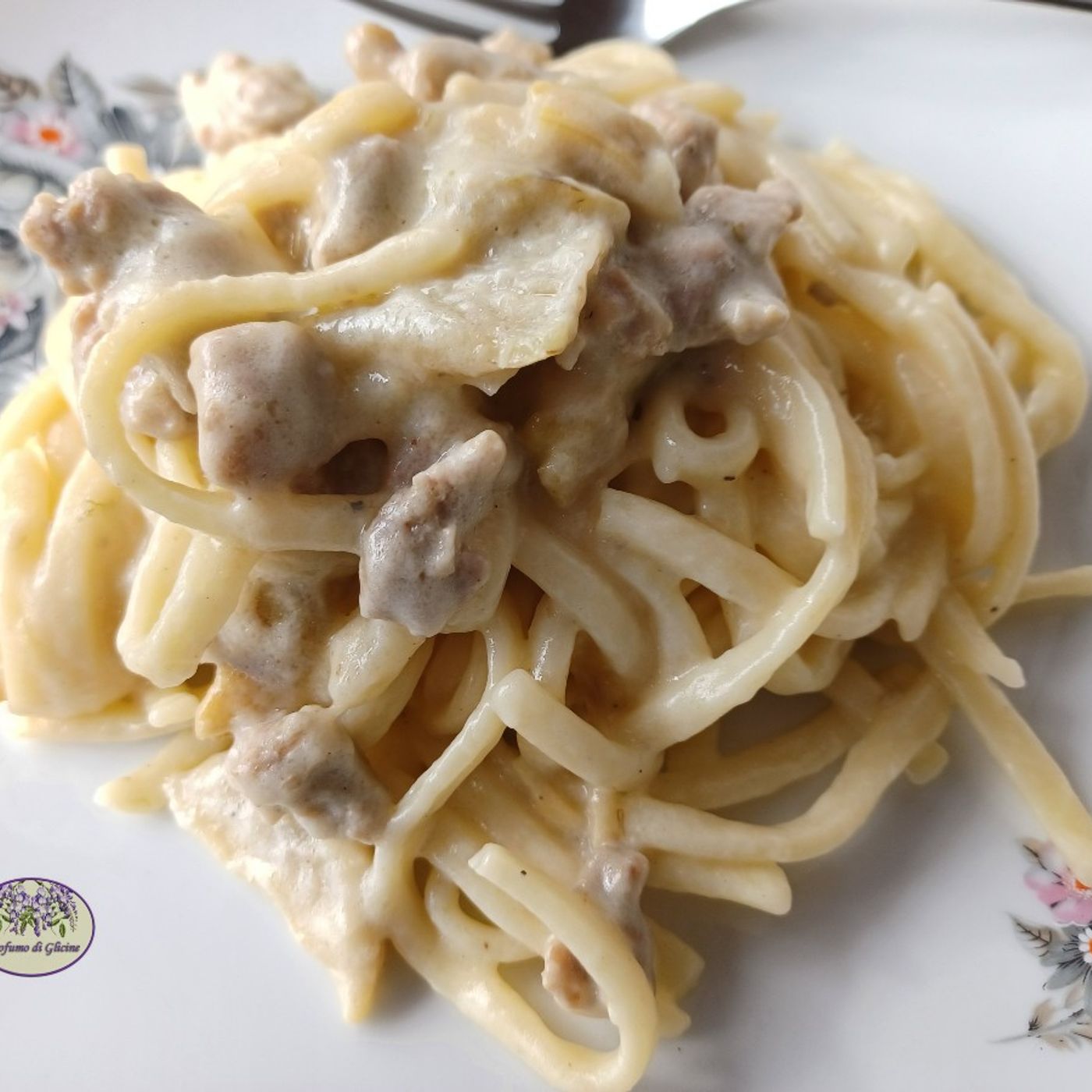 Pasta con carciofi, salsiccia e stracchino episode artwork