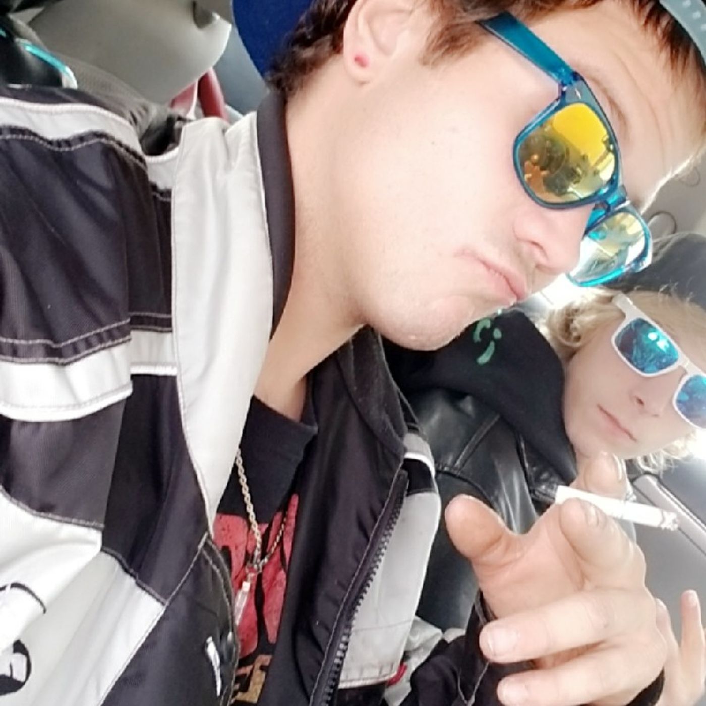 Dillenger Cromp\'s show