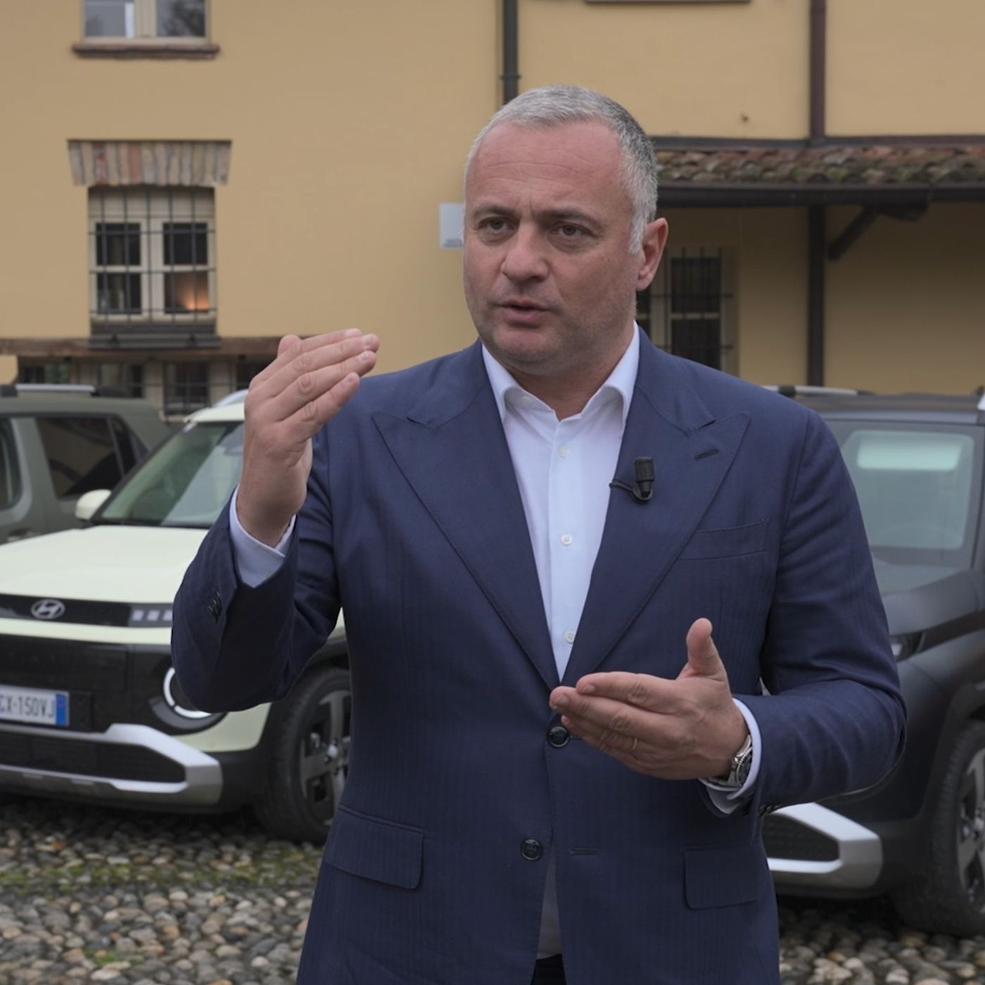NEW HYUNDAI INSTER 2025 - FRANCESCO CALCARA RACCONTA LA NUOVA HYUNDAI INSTER episode artwork