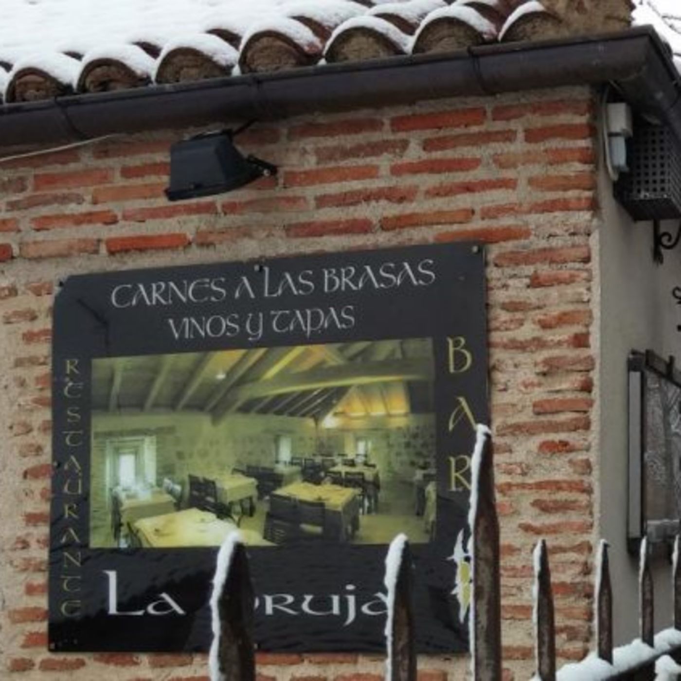 310726 ÁVILA AUTÉNTICA - HOTEL LAS LEYENDAS Y RESTAURANTE LA BRUJA episode artwork