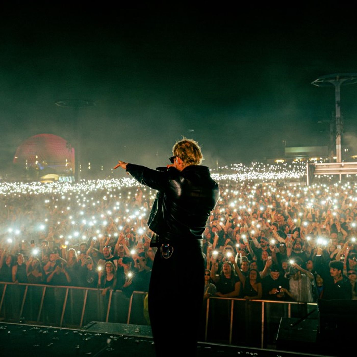 RÜFÜS DU SOL Creates EDM History With Madison Square Garden Run episode artwork