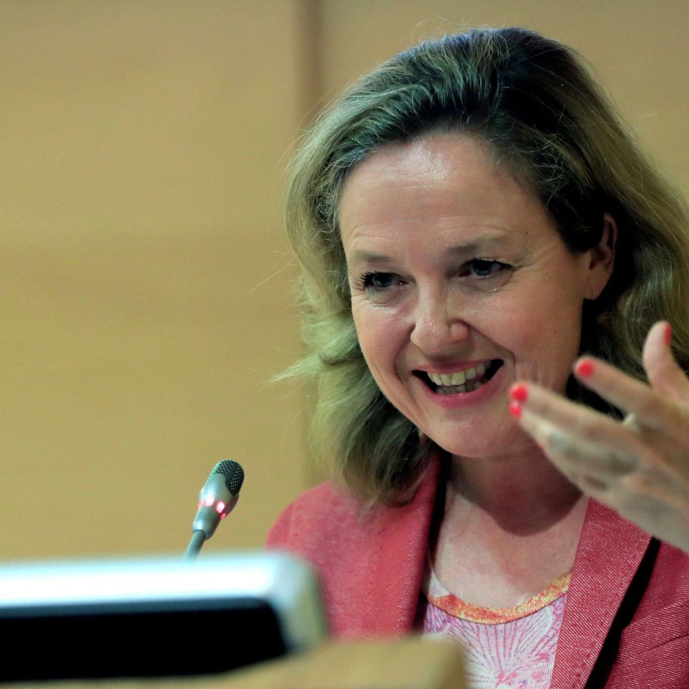 Un economista sobre las presiones de Calviño al INE para manipular los datos: "No se salva ninguna estadística"