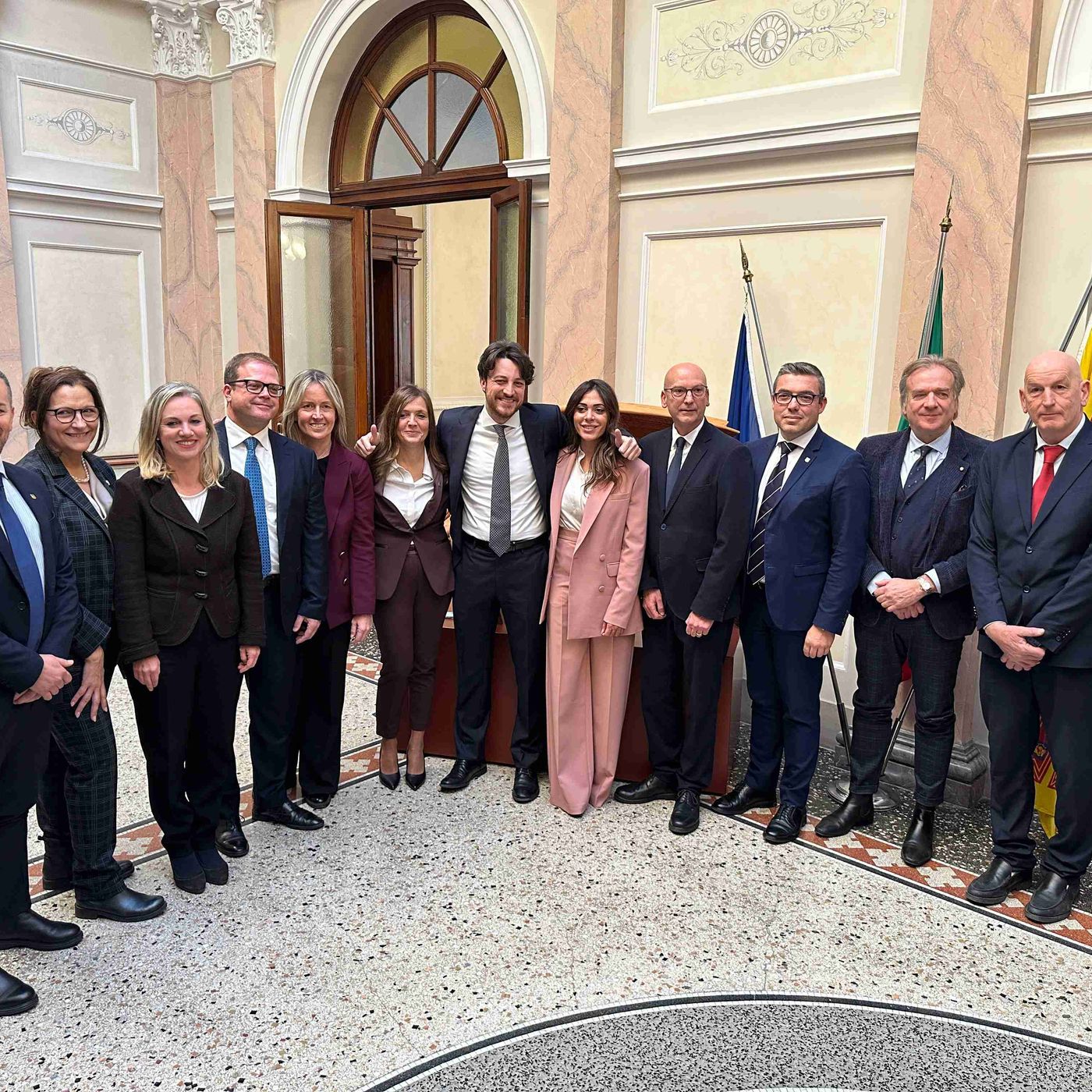 Regione, giunta al via: il vicentino Zecchinato all’urbanistica. Rigoni Stern fuori all’ultimo Regione, giunta al via: il vicentino Zecchinato all’urbanistica. Rigoni Stern fuori all’ultimo