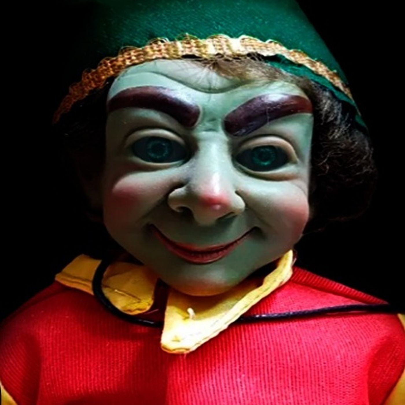 Un Elfo Acecha A Mi Amiga Historias De Terror - REDE