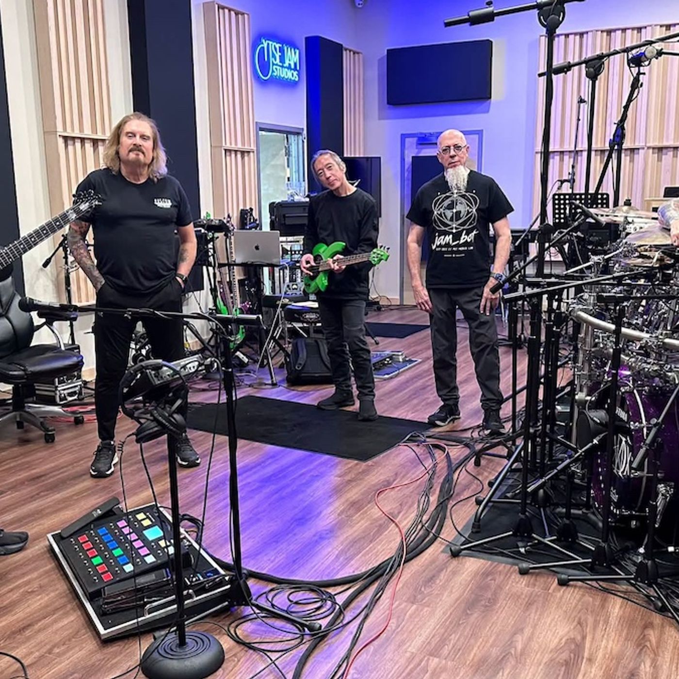 Dream Theater Hit Studio to Record 17th Album