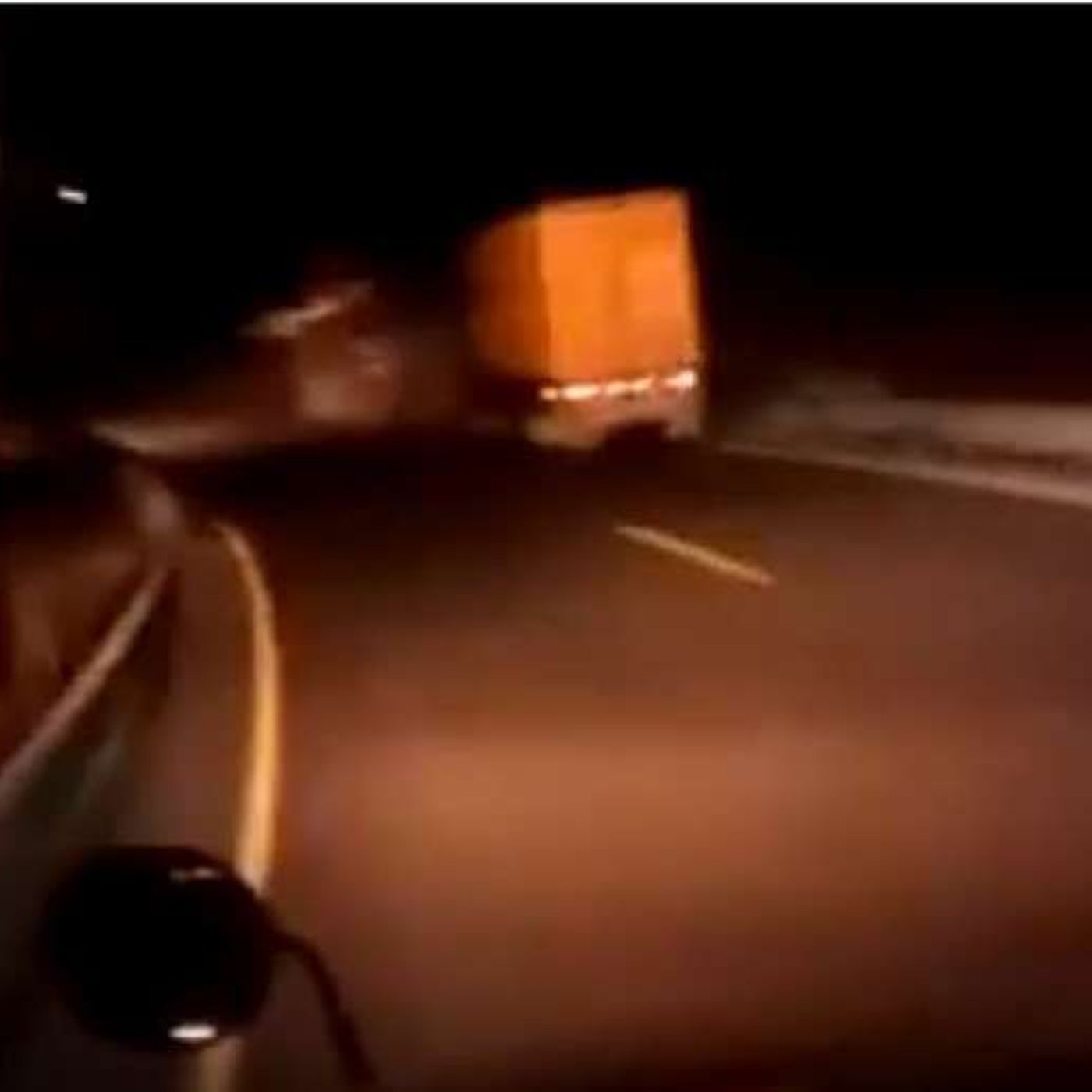 Historias de Miedo Noviembre 9 de 2022 EL CAMION