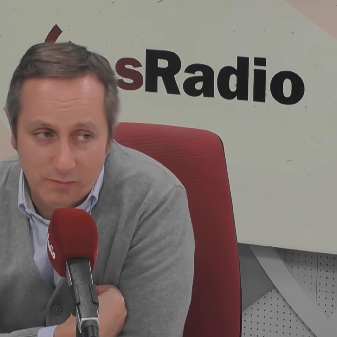 Carlos Cuesta: "Que Azcón no mencione a Vox es porque no sabe qué decir"