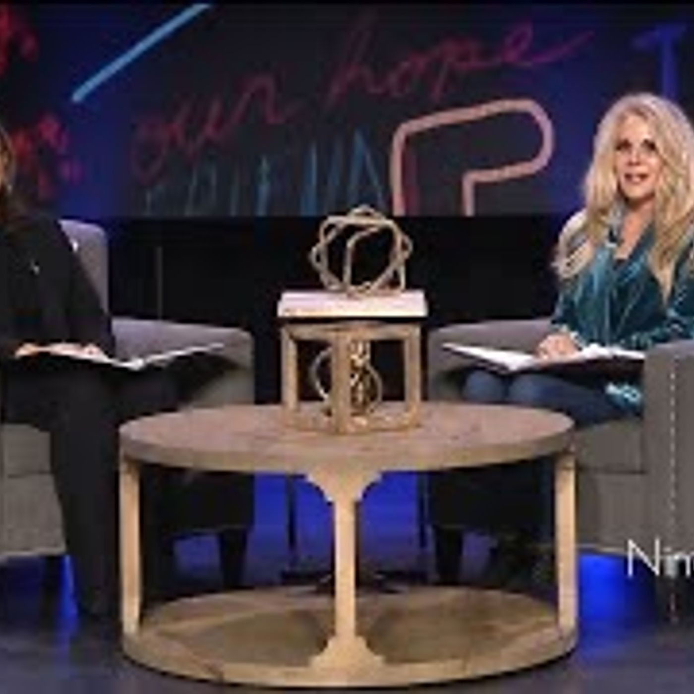 Uploads from Grace Grace with Nina Keegan and Michelle Humphreys - 286 - EP 194  How To Live Life Loved - Nina Keegan & Michelle Humphreys episode artwork