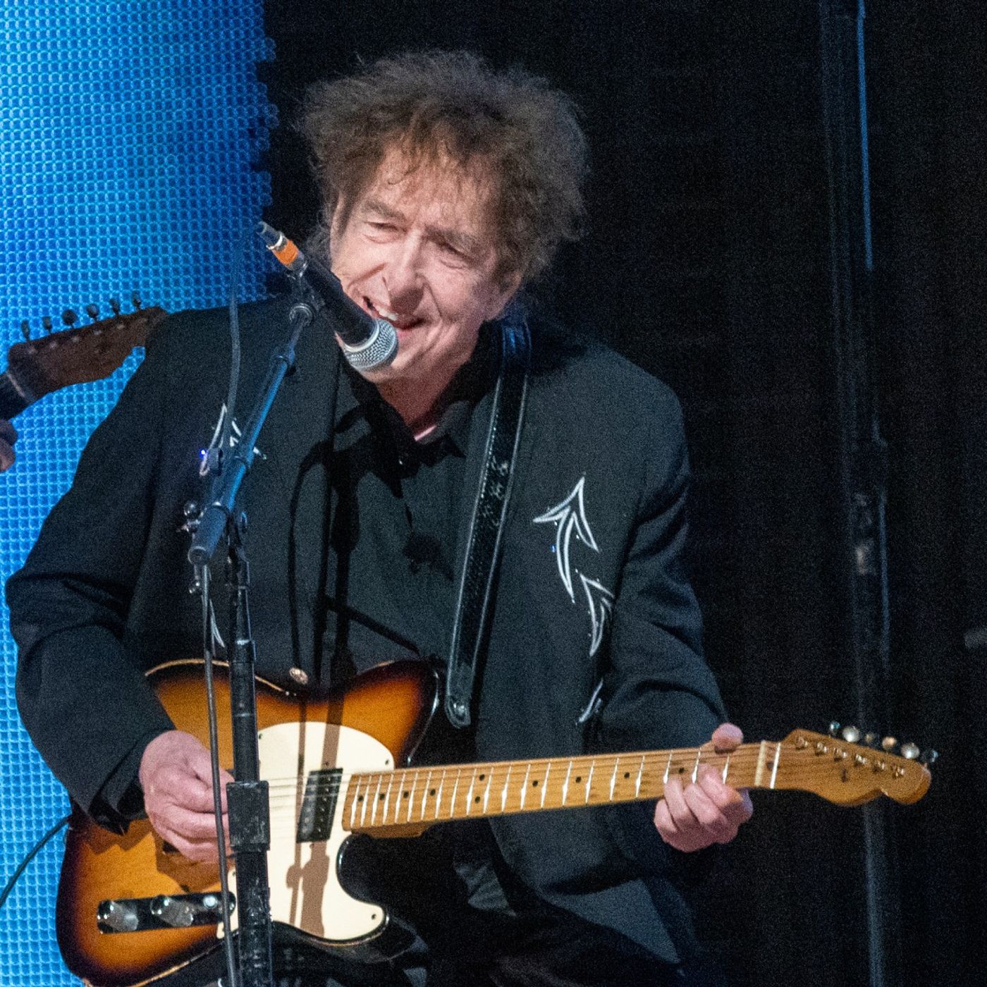 Watch Bob Dylan perform ‘I Shall Be Released’ for the first time in 18 years episode artwork