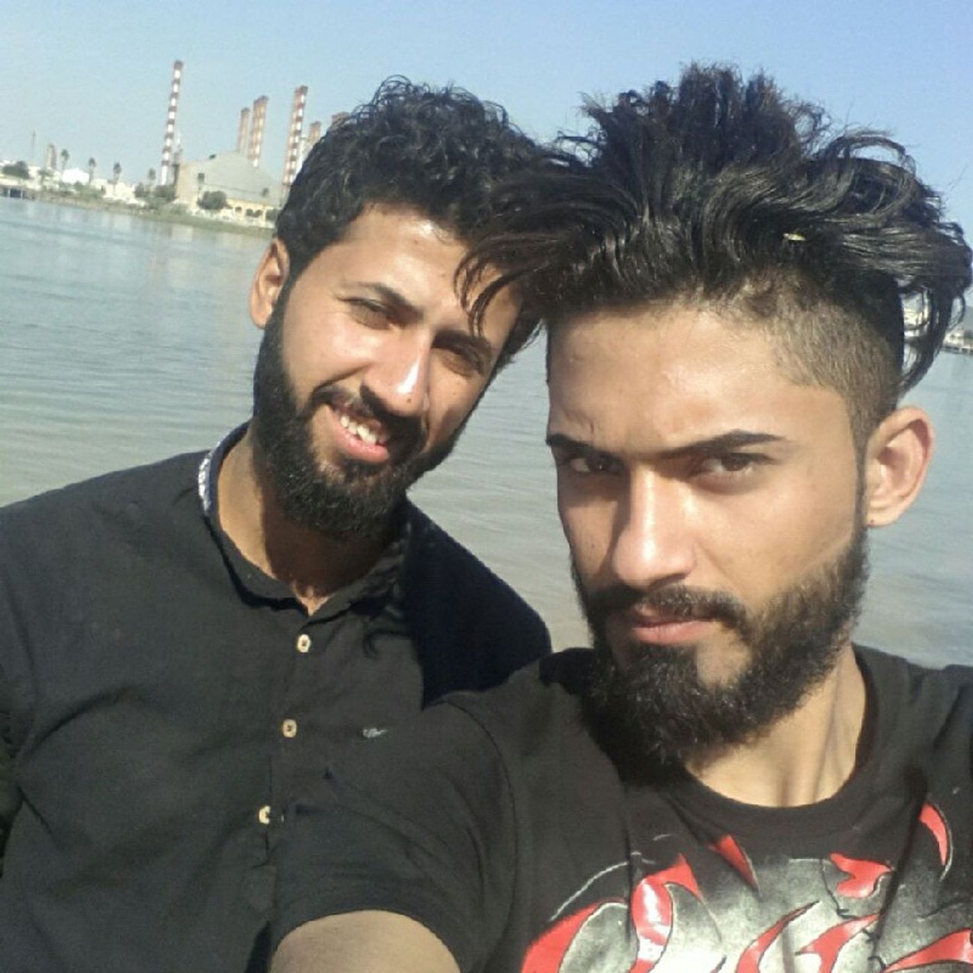 موت الشبان episode artwork