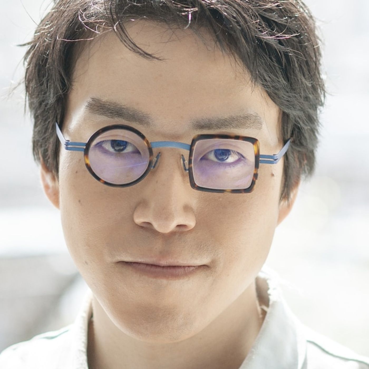 椎名林檎が代表務める芸能事務所に成田悠輔が所属　肩書きは経済学者、零細事業者、三流タレント - 音楽ナタリー episode artwork