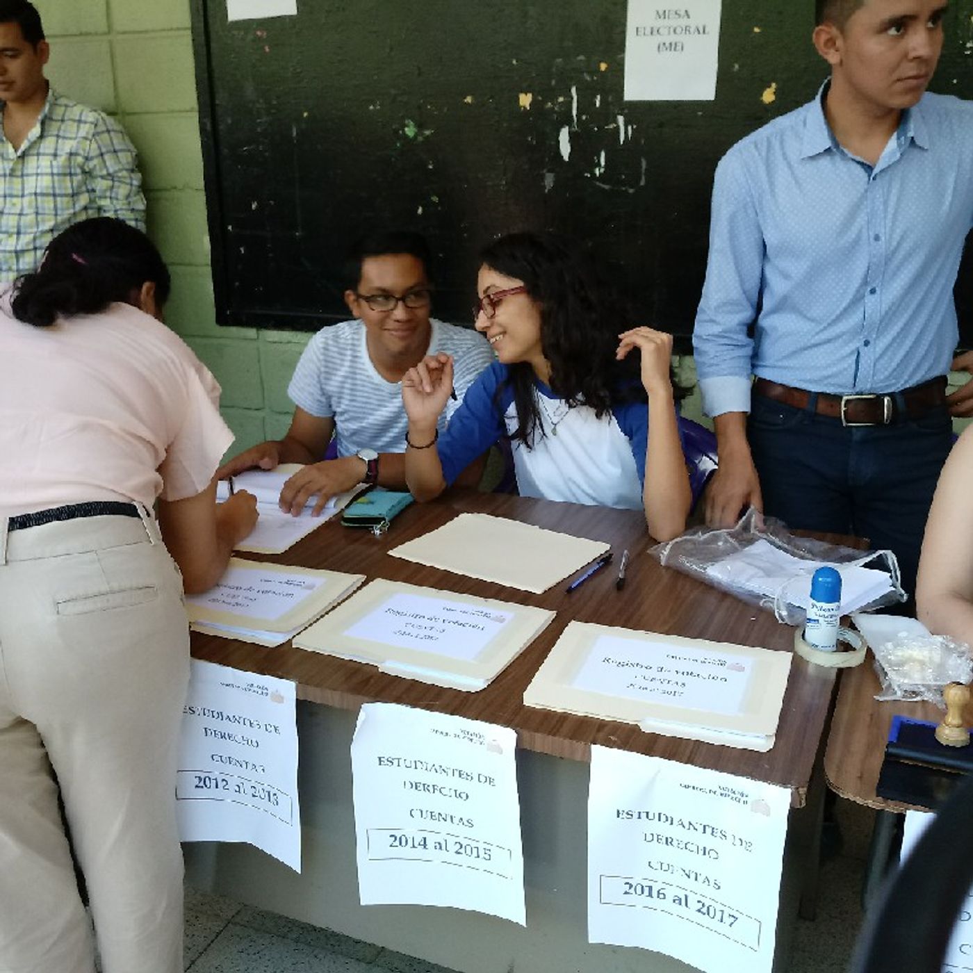 El Vice Rector de la UNAH, Ajax Irías, expresa Que Proponer Una Junta Provisional Seria Como Un Golpe De Estado A La Maxima Casa De Estudios episode artwork