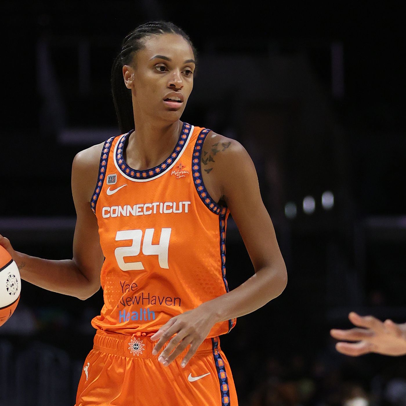 The Connecticut Sun's Dawanna Bonner episode artwork
