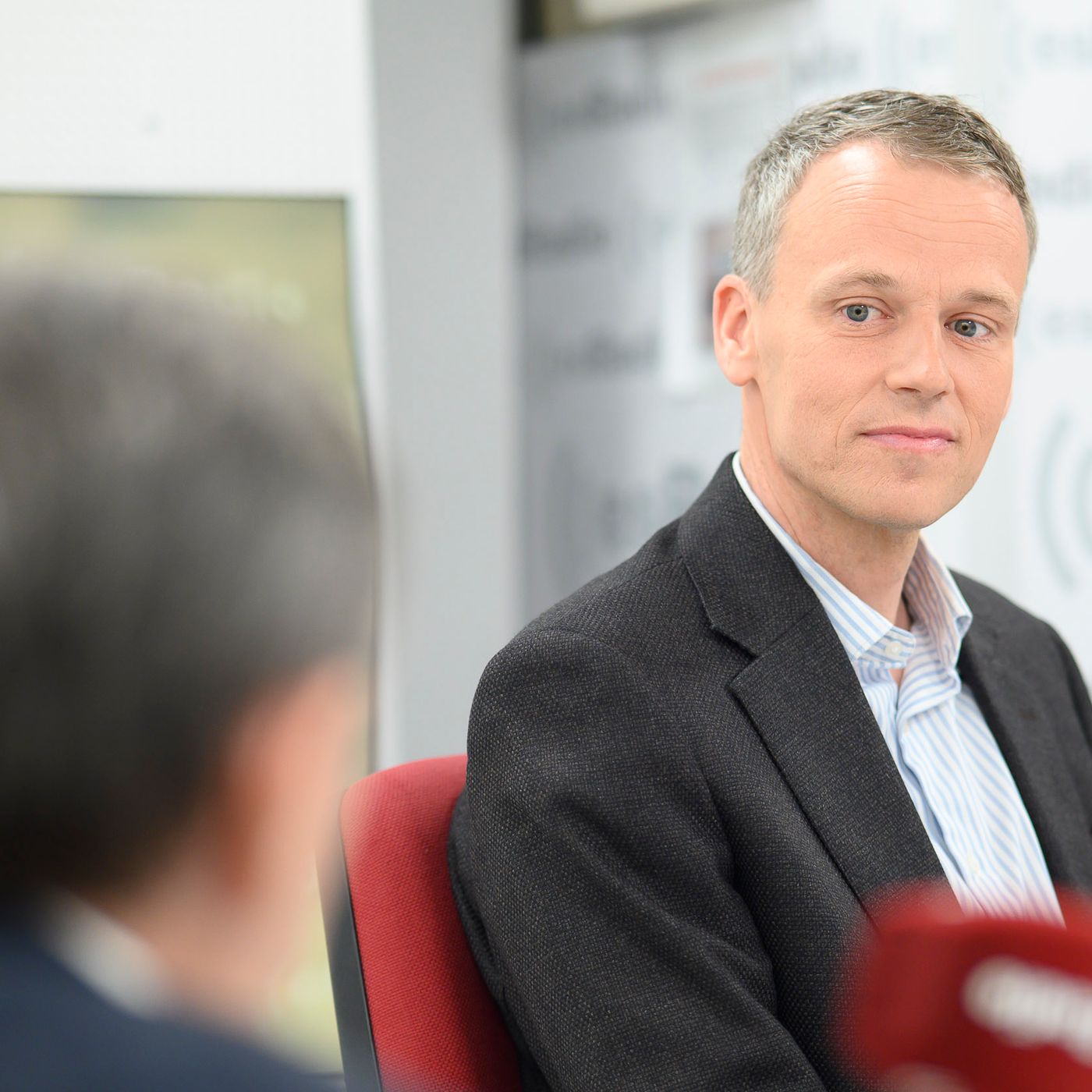 Jiménez Losantos entrevista al economista Philipp Bagus