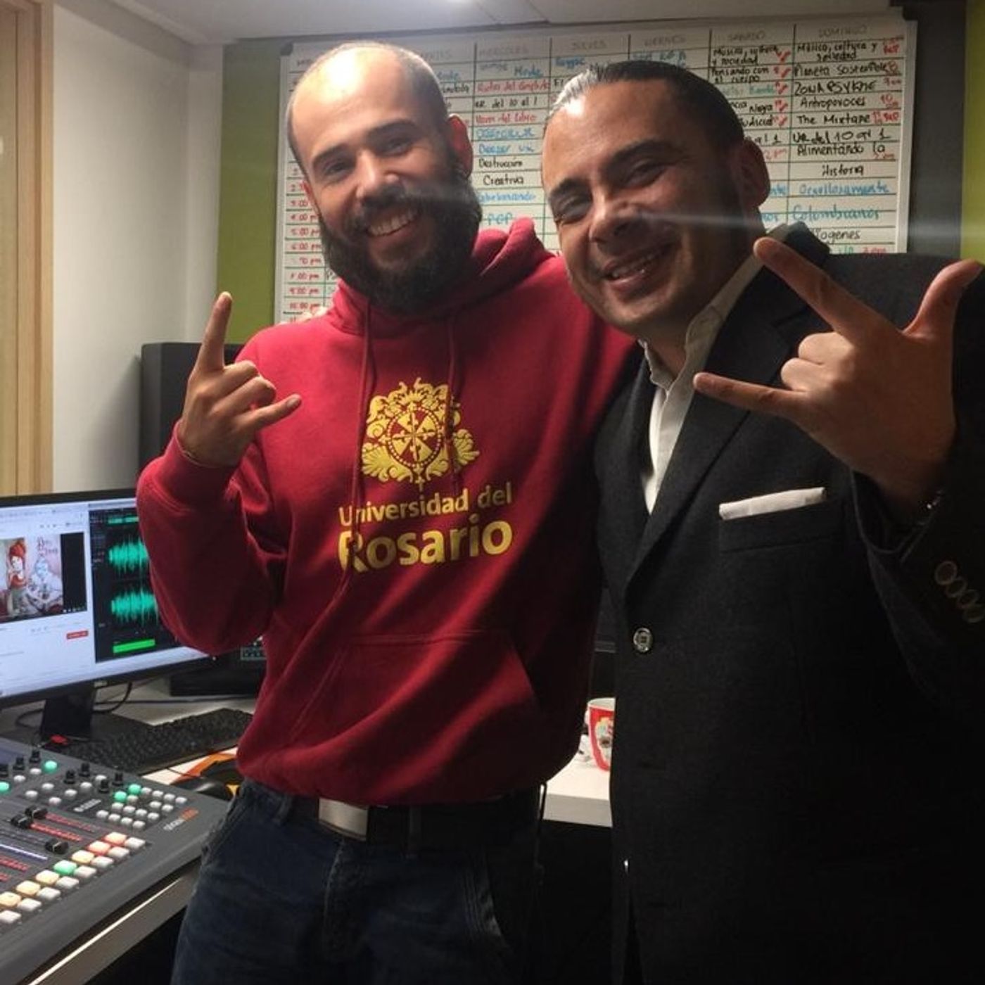 ¿Está de acuerdo con que funcionarios públicos bloqueen en sus cuentas de redes sociales a ciudadanos?