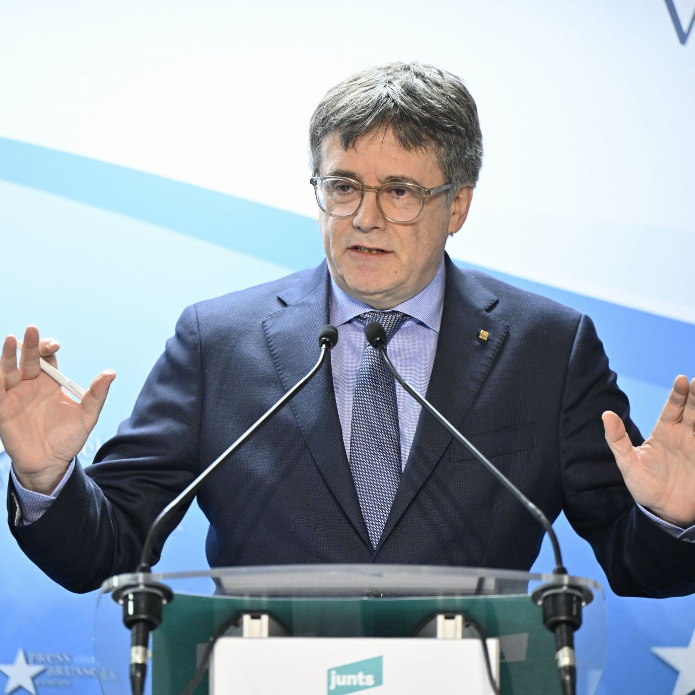 Tertulia de Federico: 700 ilegales a Madrid, 20 a Cataluña