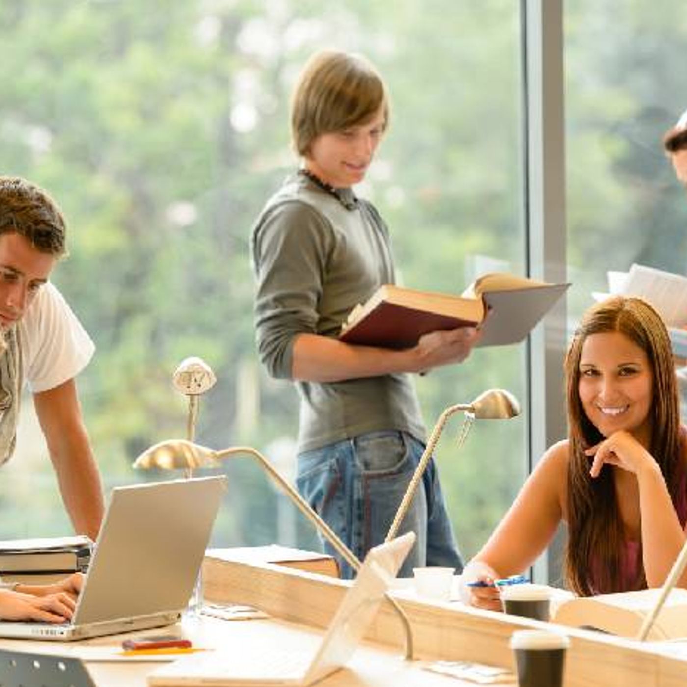 Why College Study Groups Are Key to Acing Exams in U.S. Colleges