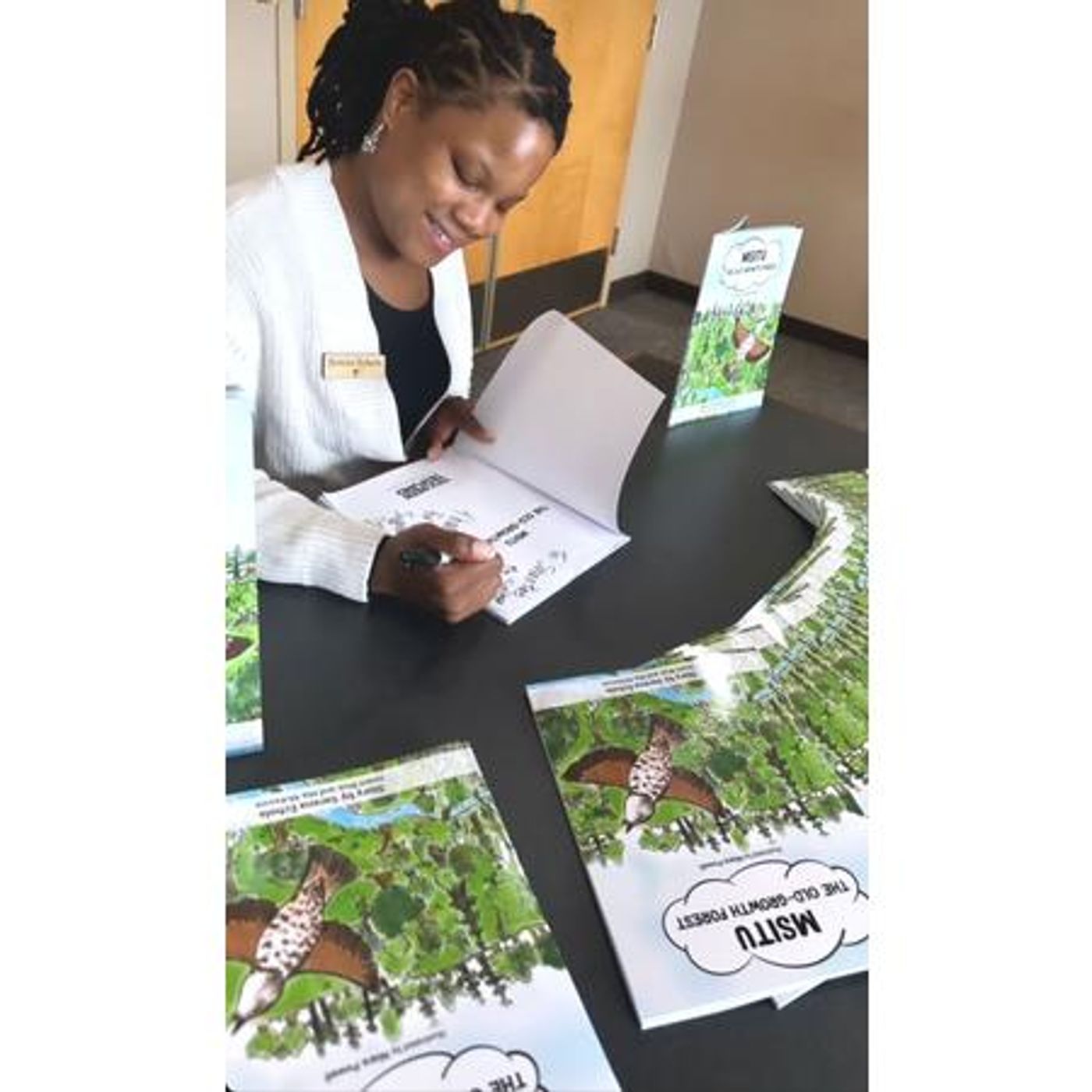 Author Serena Echols discusses MSITU and the Environment on Conversations LIVE episode artwork