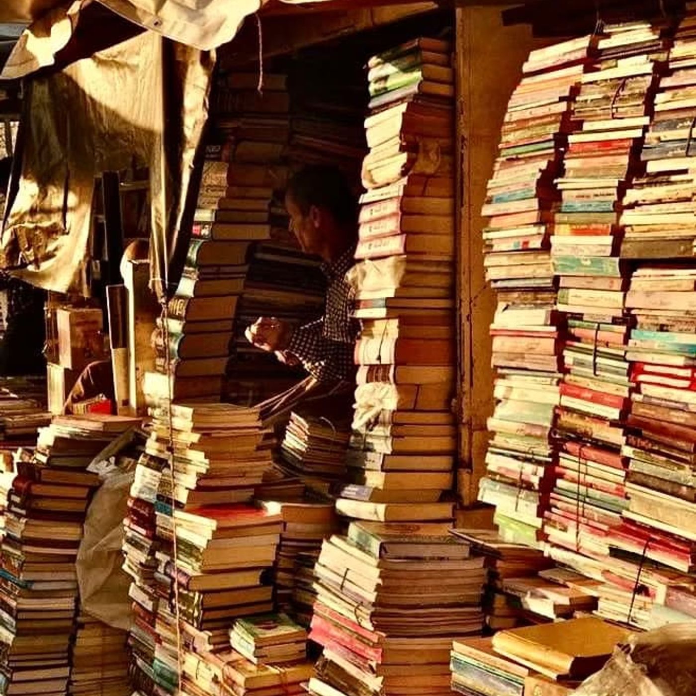 Al-Mutanabbi Street a Baghdad la strada dei libri che ha sfidato la violenza episode artwork