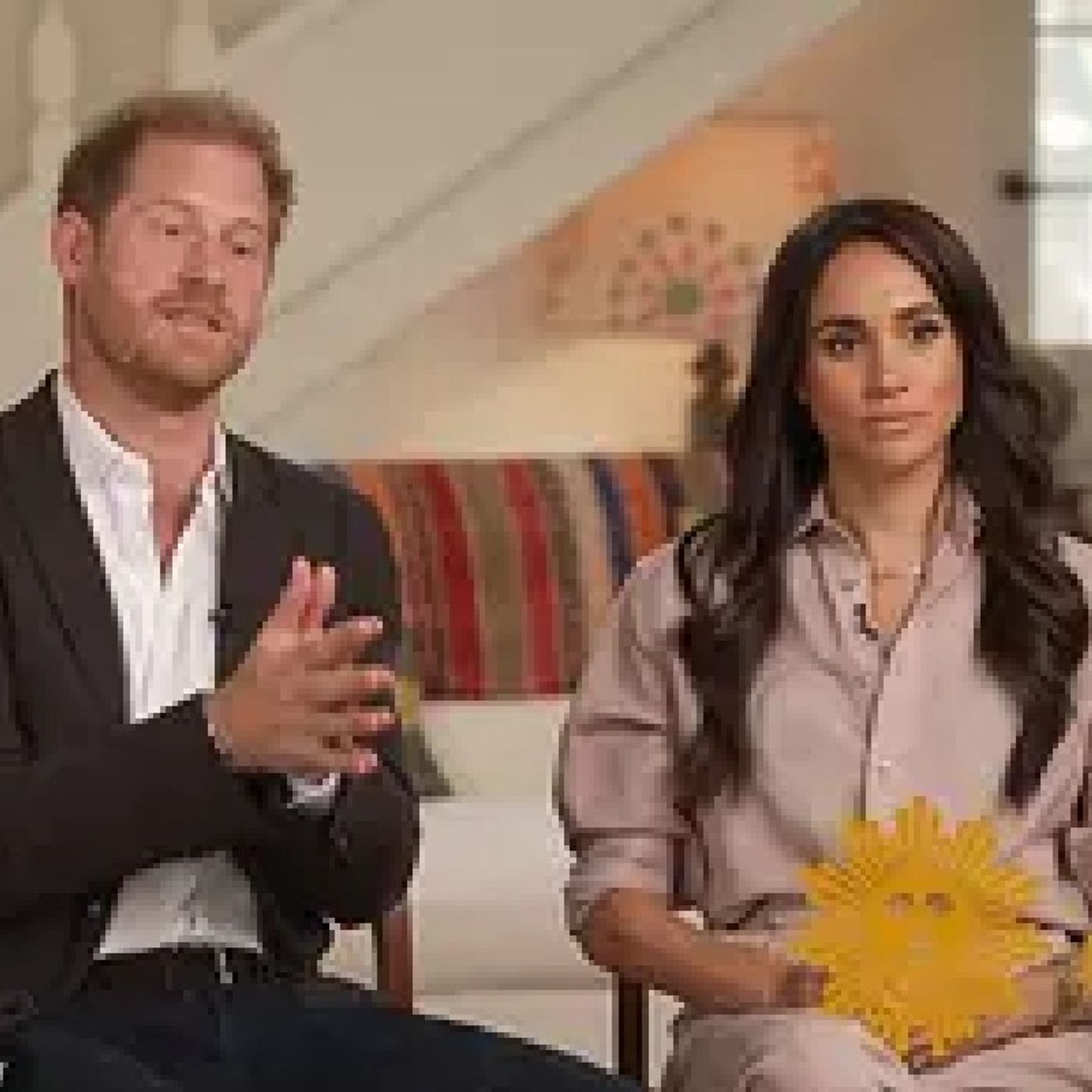 MEGHAN'S CBS INTERVIEW TRYING TO RECREATE THEIR FOREVER GONE GLORY DAY'S N HARRY IS FED UP.. THEIR BODY LANGUAGE IS OF THE CHART'S... MEGHAN
