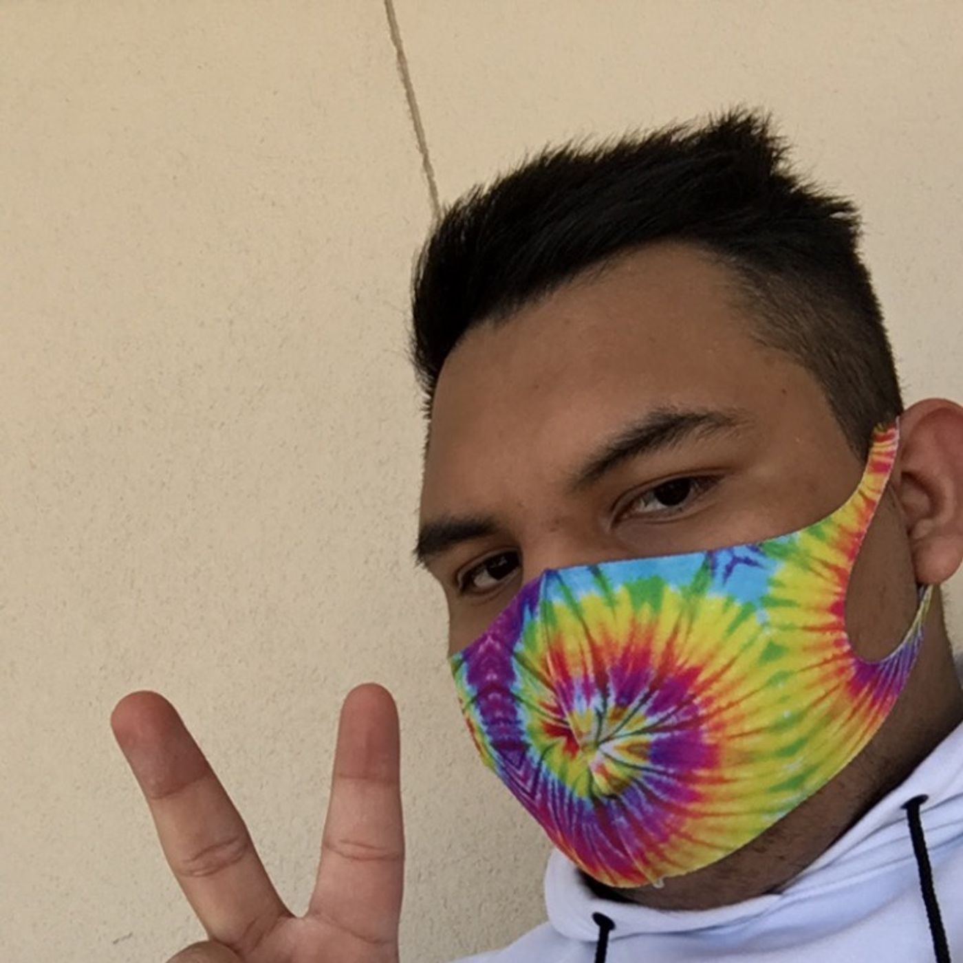 Episode 17 - Jonathan Arevalo Advice On Life: the problem with social media and  how it affects us Episode 17 - Jonathan Arevalo Advice On Life: the problem with social media and  how it affects us