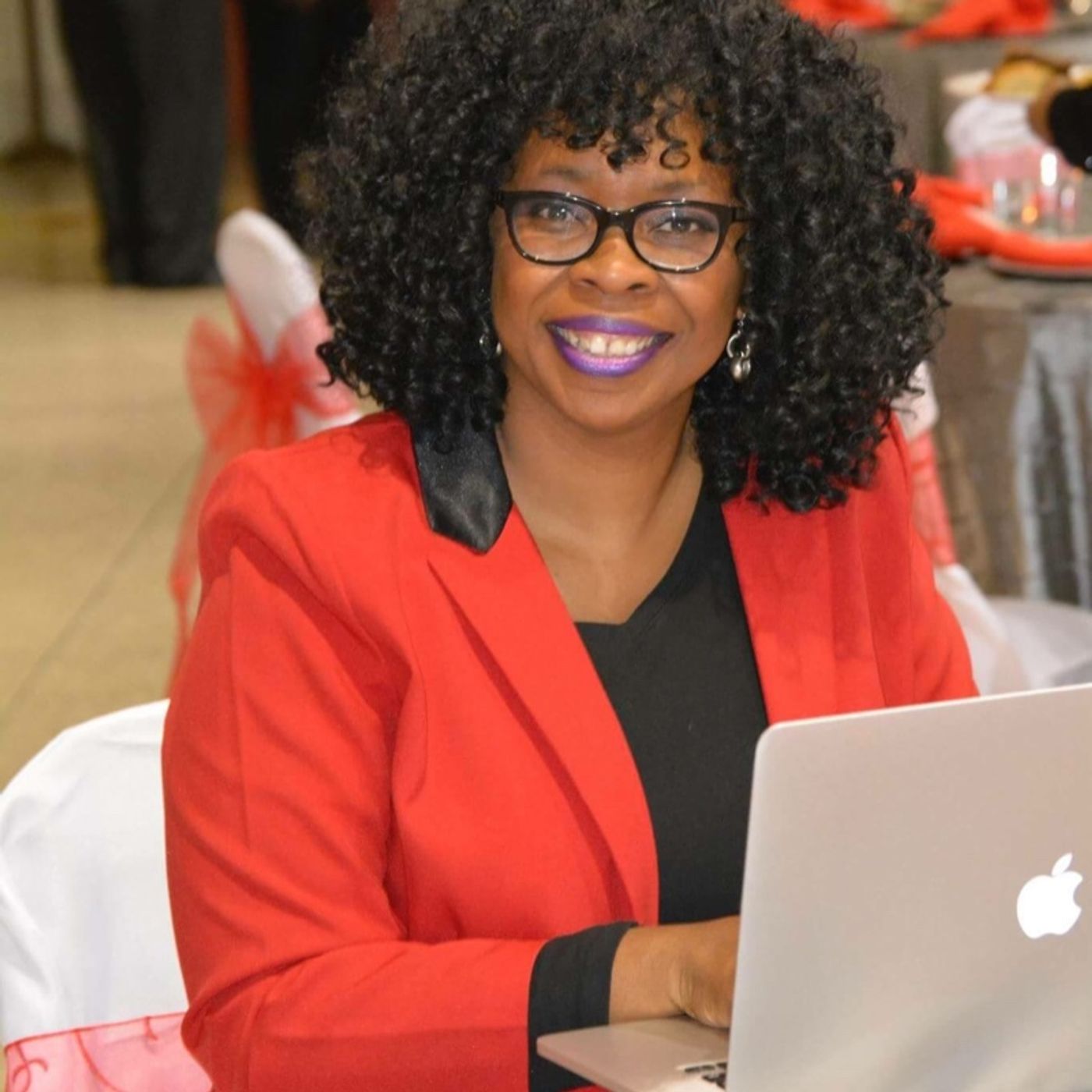 Making Money Selling Your Book - Author Signings/Bookstores