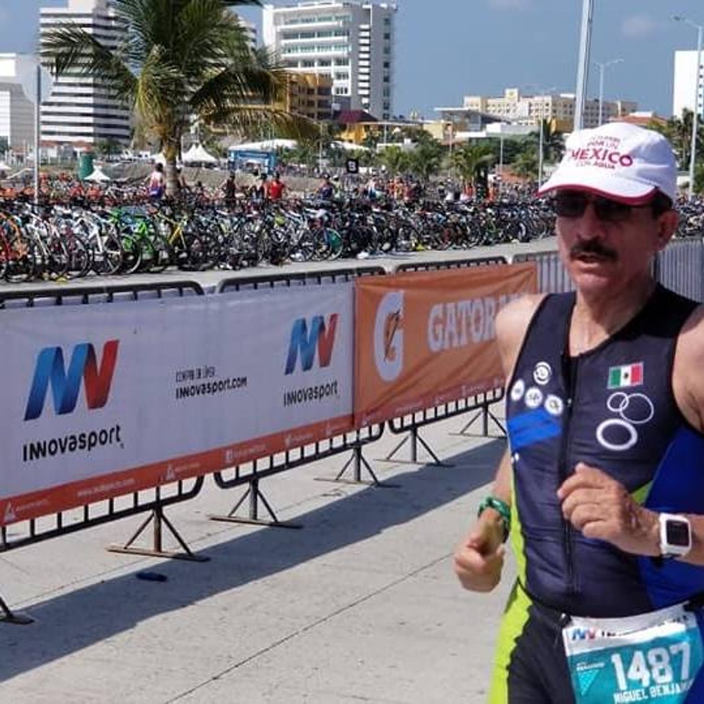 Entrevista con Miguel Corona