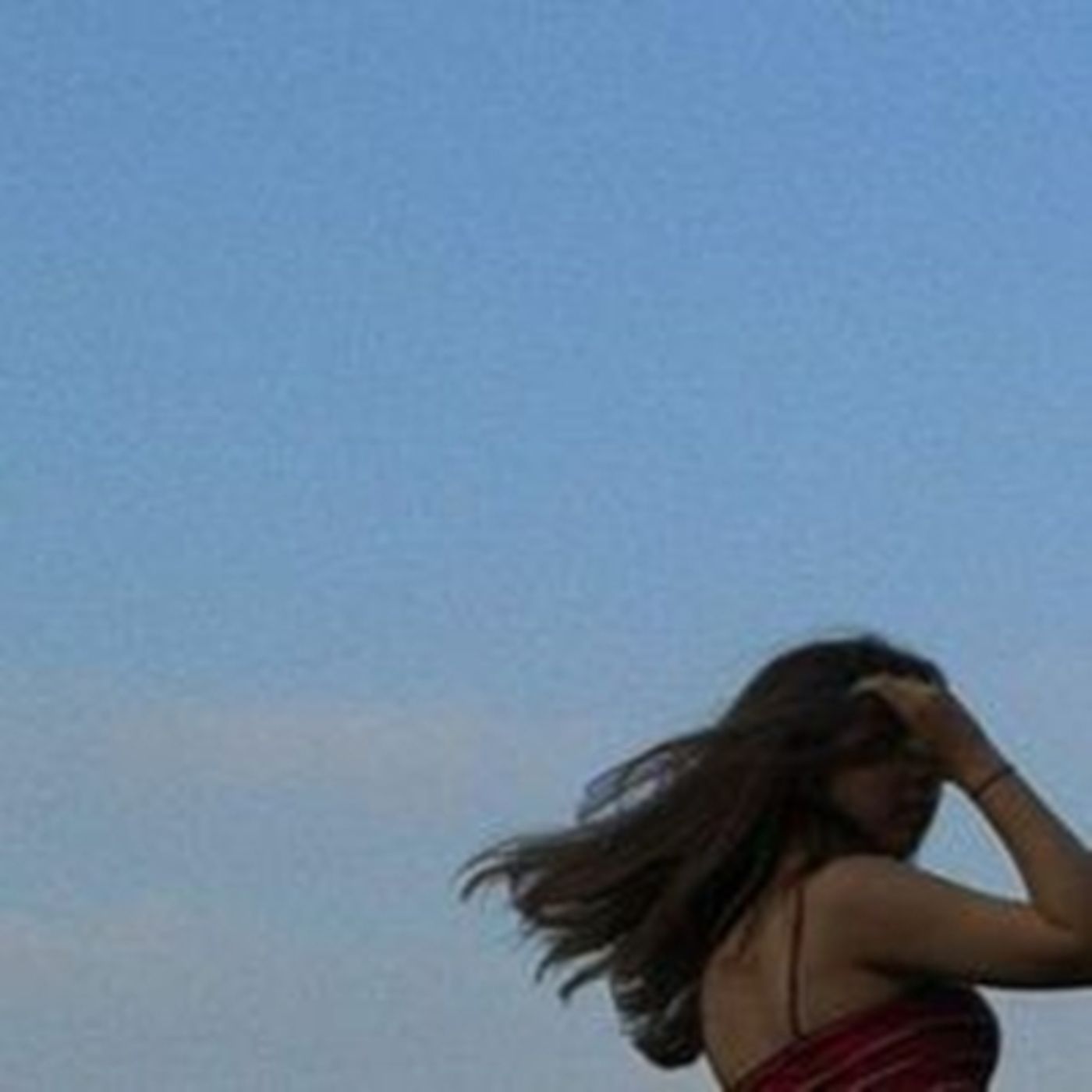 Hüznün nasıl da benziyordu, benim ilk gençliğime ❀
