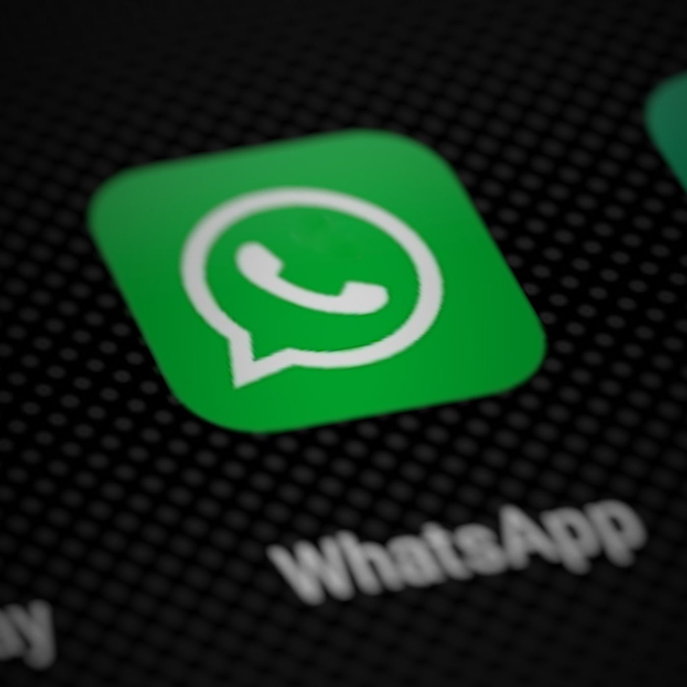 GBWhatsApp : une appli populaire, mais risquée episode artwork