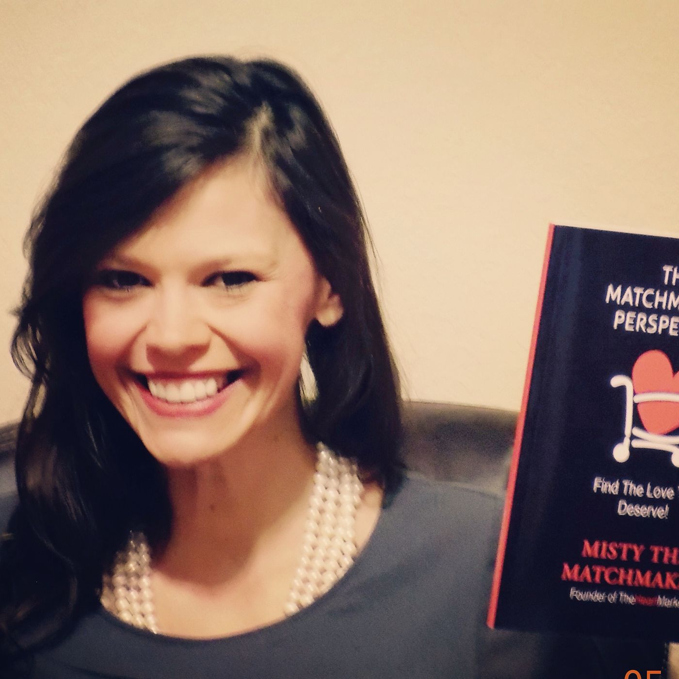 #1 WGSN-DB Author\'s Corner/Meet The Author