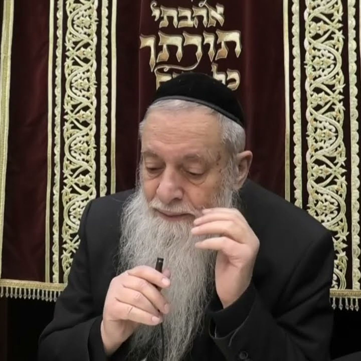 הרב מרדכי עטייה - תשפ"ו - תפילה - קונה הכל - שיעור מס'021 - הארת לבושי חו"ג שיורדים דרך פי יסוד דאמא episode artwork