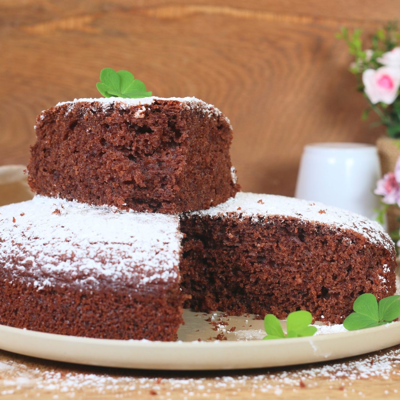 Torta 7 vasetti soffice allo yogurt e cacao: la ricetta semplice episode artwork