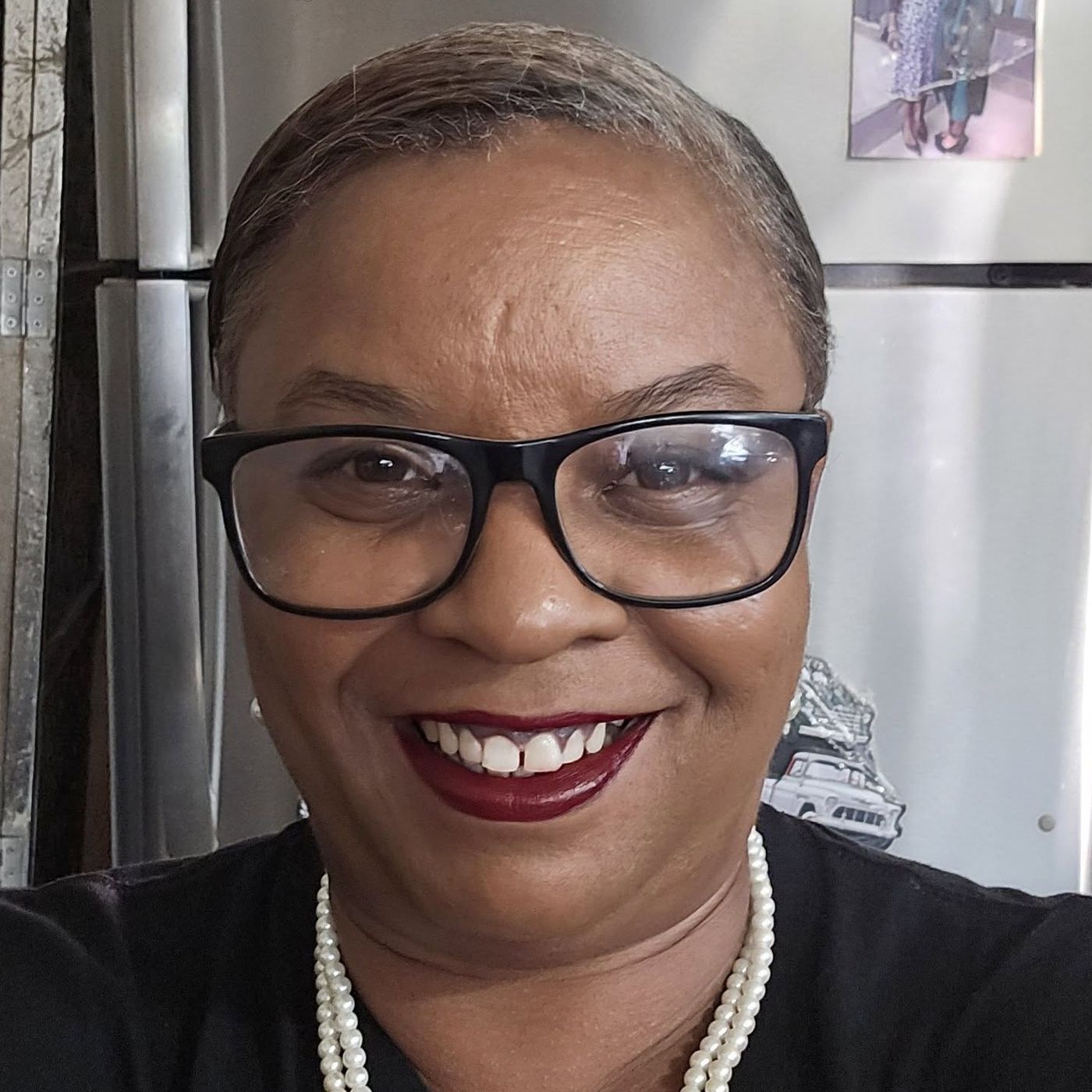 Media Host/Author Stacey Thomas talks gratitude, building a business on Conversations LIVE ~ #petersburgva #businesslife episode artwork