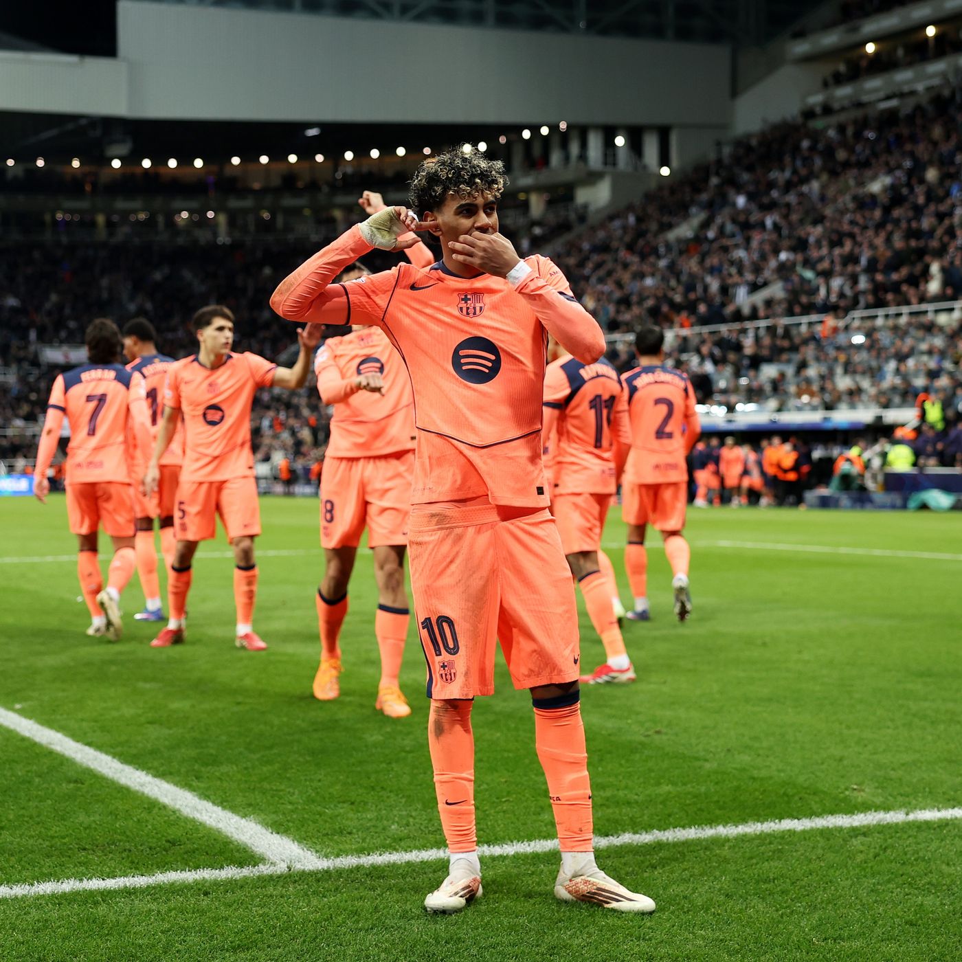 Los goles de Carrusel | Los goles del Newcastle United 1-1 FC Barcelona | Empate que deja todo abierto para la vuelta