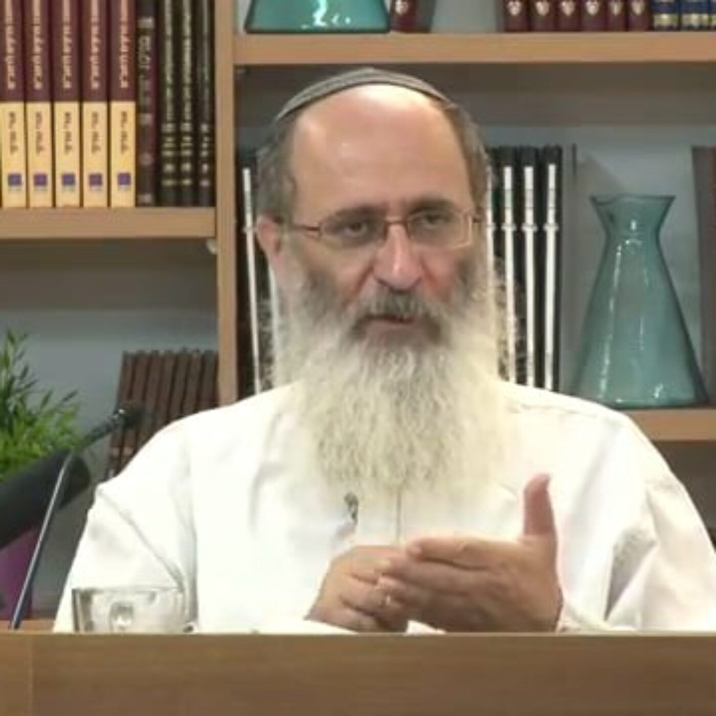 שם אלהים ושם הוי-ה | הרב אורי עמוס שרקי