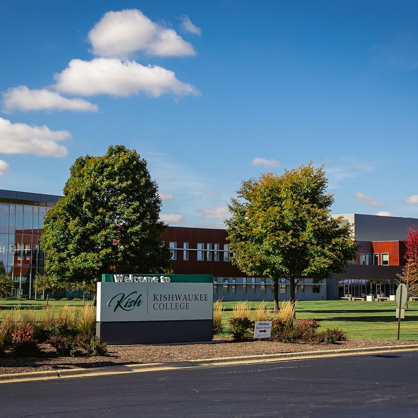 From appliance work to dental technicians, here’s Kishwaukee College’s spring training lineup episode artwork
