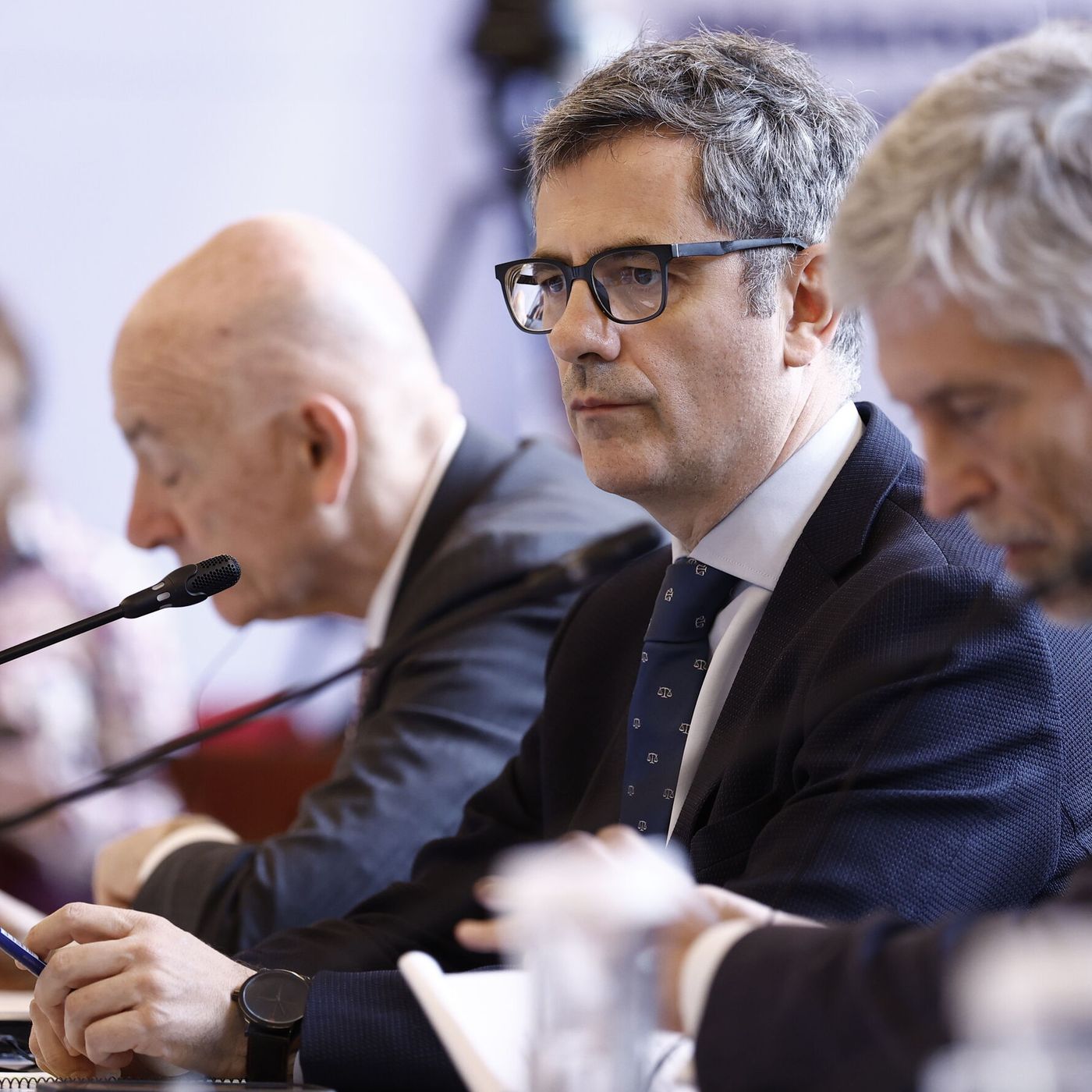 Ni olvido ni perdón: Del vergonzoso error de la Fiscalía a la falta de empatía de Bolaños con las víctimas de ETA