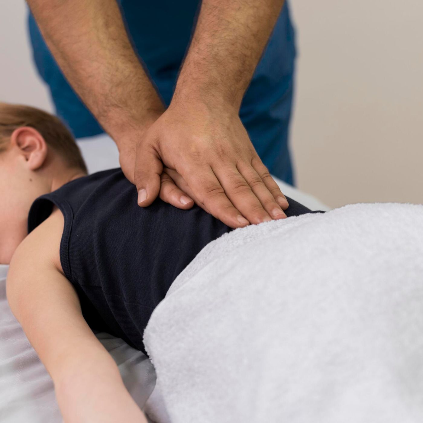 Healing After Collisions With an Auto Accident Chiropractor episode artwork