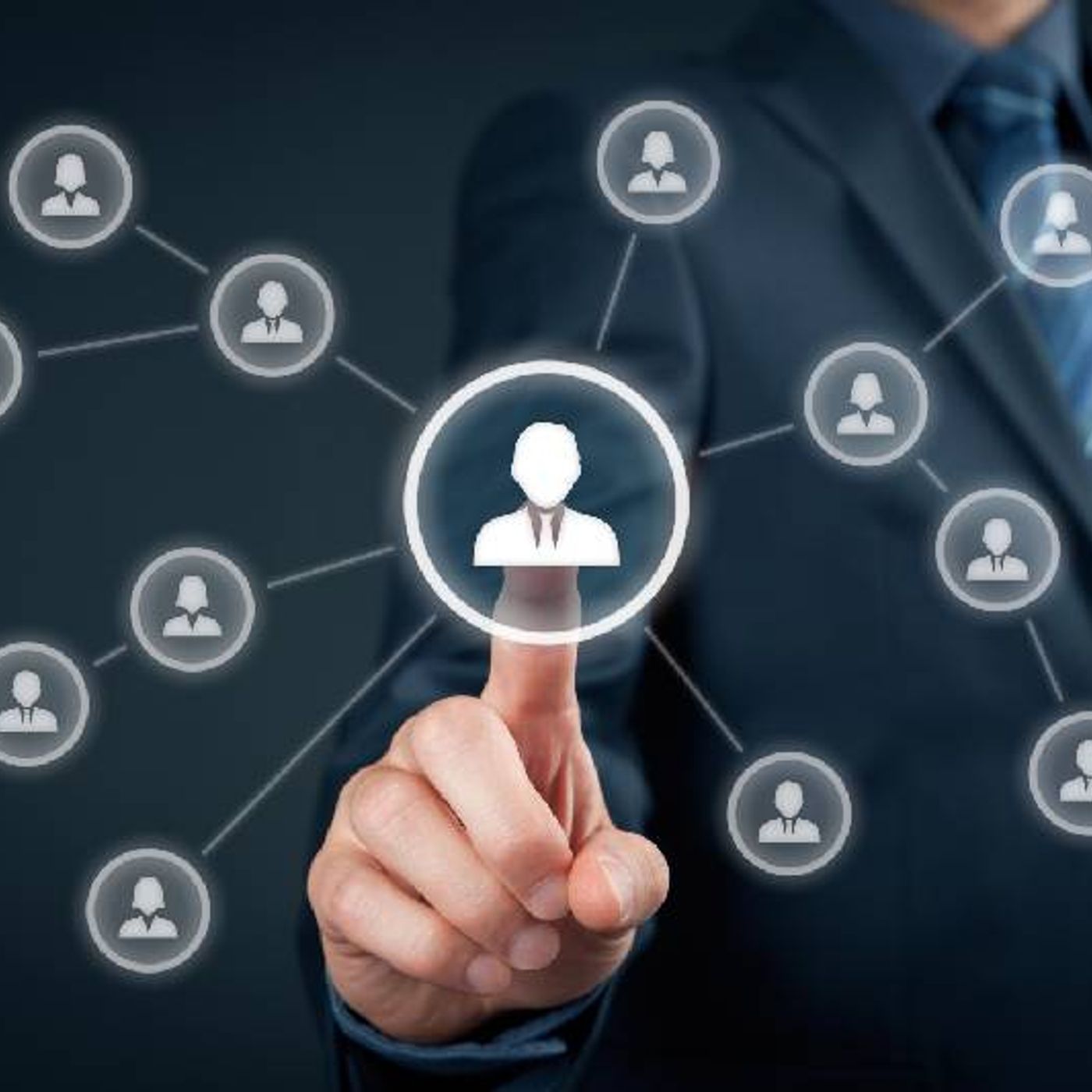 Legal Recruiters vs. In-House Hiring Toronto Insights