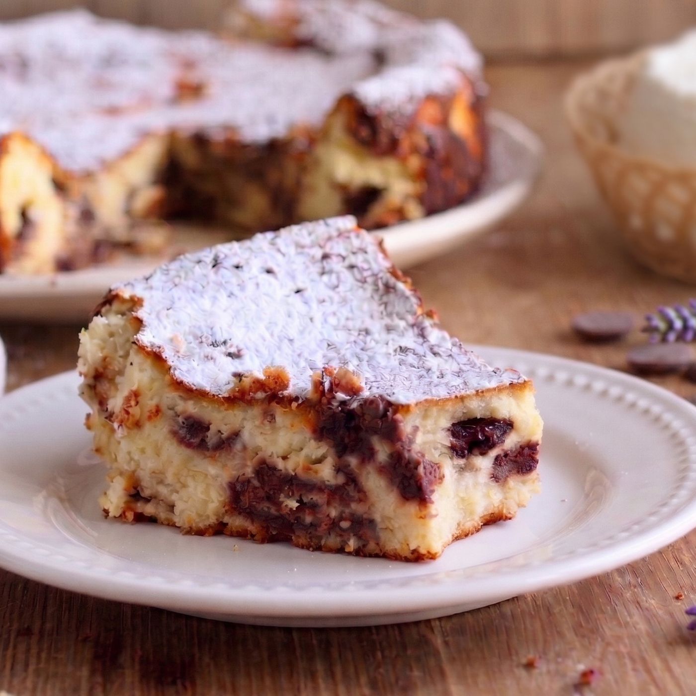 Torta di ricotta e cioccolato senza farina: la ricetta facile, cremosa e vellutata episode artwork