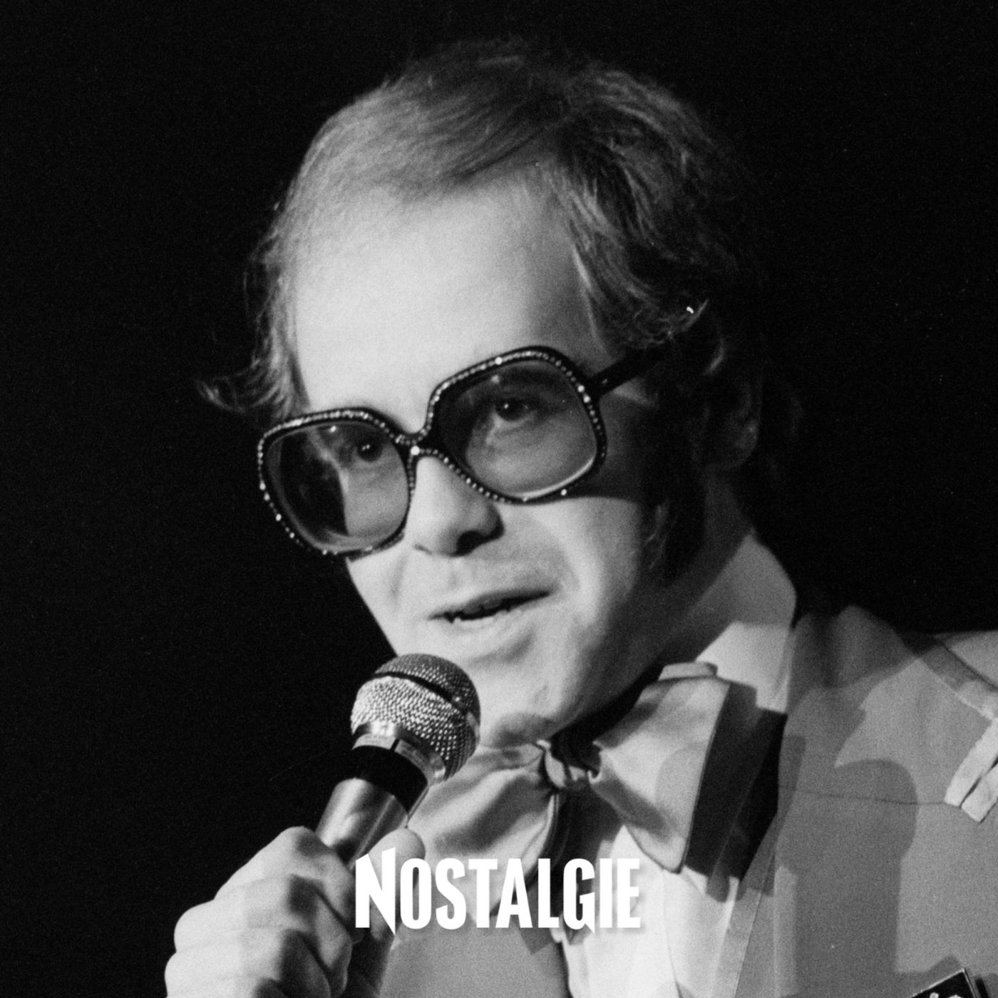 Elton John et son Boeing personnalisé : le luxe des tournées en 1973 episode artwork